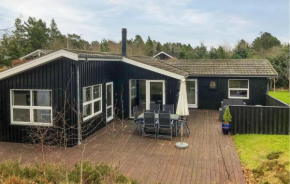 Awesome Home In Hals With Wifi in Hals